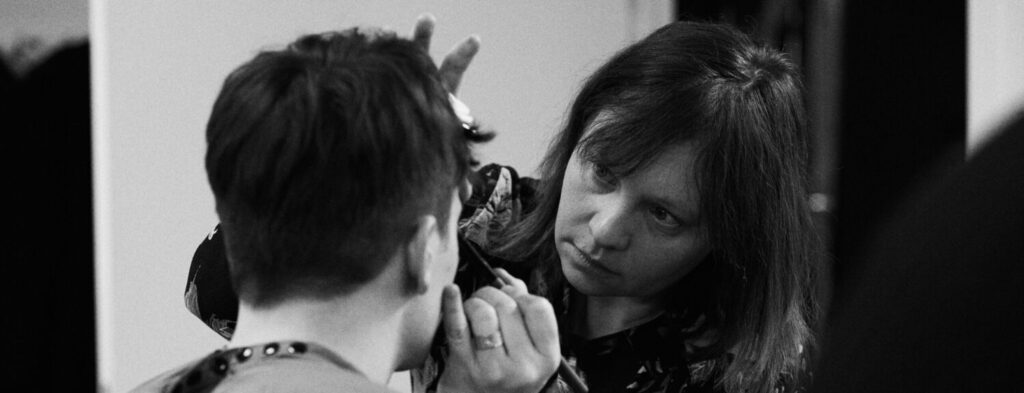 allround make-up artist